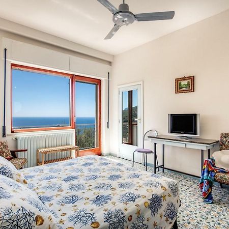Geca'S House - Panoramic Sea View Studio Massa Lubrense Εξωτερικό φωτογραφία